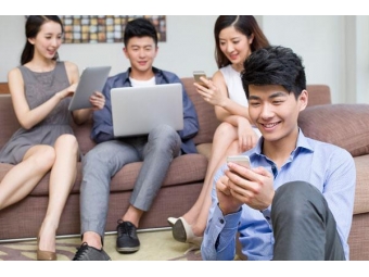 经常熬夜的人，记住这3种蔬果，多吃能缓解疲劳、让眼神清澈如初