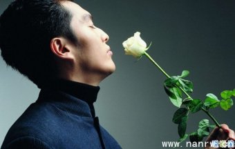怎么和内向的人谈恋爱 两个内向的人怎么相亲