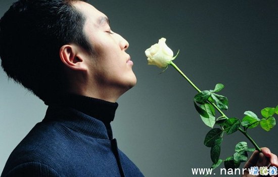 怎么和内向的人谈恋爱 两个内向的人怎么相亲1