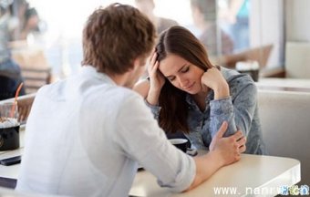 和相亲女孩聊天冷场怎么办 相亲见面聊什么不冷场